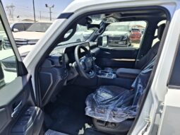 
										New Toyota Prado full									