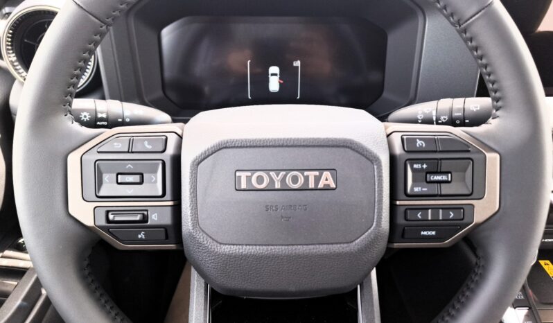 
								New Toyota Prado full									