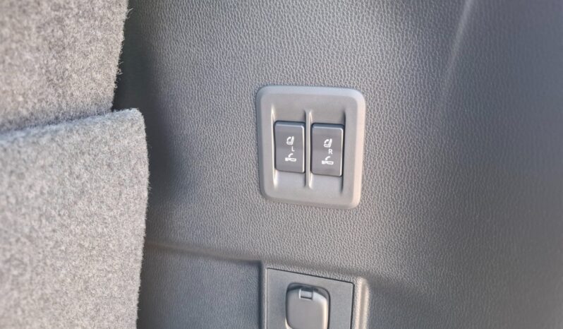
								New Toyota Prado full									