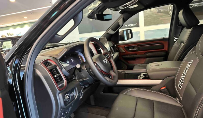 
								New 2026 RAM REBEL full									