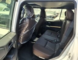 
										New Toyota Prado full									
