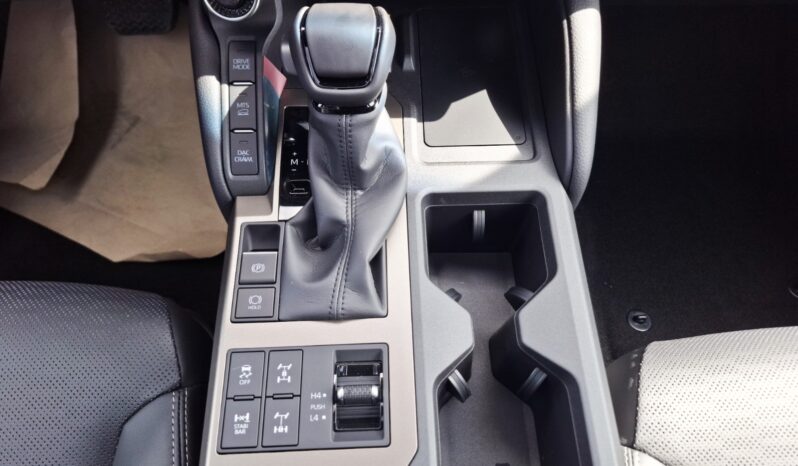 
								New Toyota Prado full									