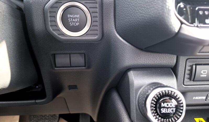 
								New Toyota Prado full									