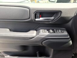 
										New Toyota Prado full									