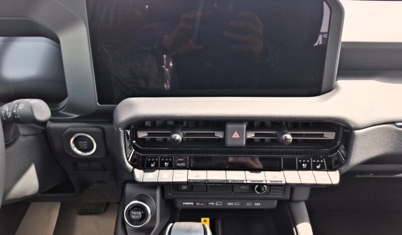 
								New Toyota Prado full									