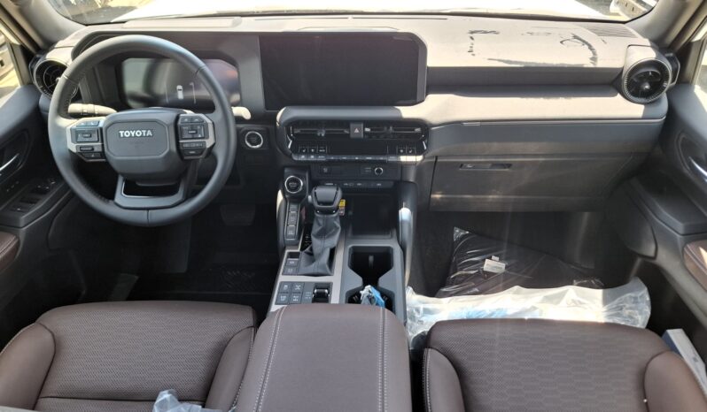 
								New Toyota Prado full									